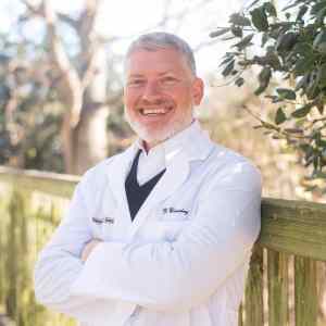 Dr. Matthew Comiskey at Comiskey Oral Surgery